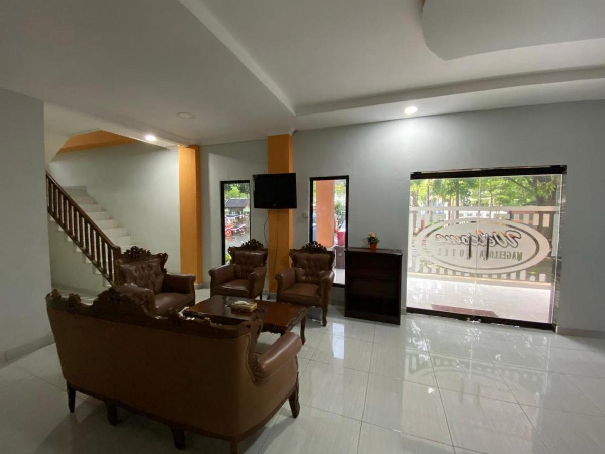 Magellona Mitra Reddoorz 2* Makassar